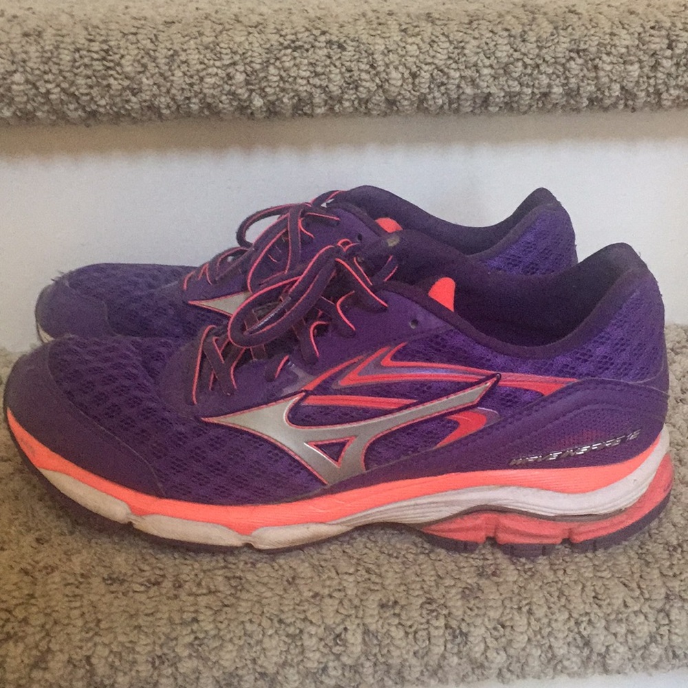Women’s Wave Inspire 12